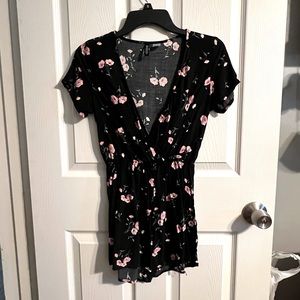 DIVIDED Black Floral Romper